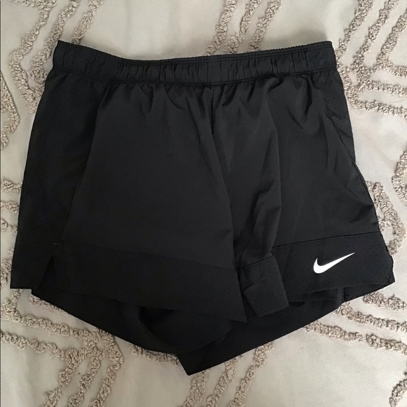 Nike Pants - 🌸2 for 10🌸 Nike dri fit running shorts with spandex